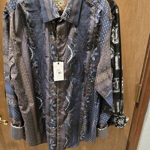 Roberr Graham. The Royal Mile.Men's Blue and Brown Paisley Shirt